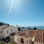 La Casa Croft Nerja