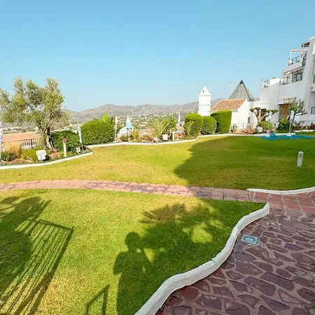 La Casa Croft * نيرخا