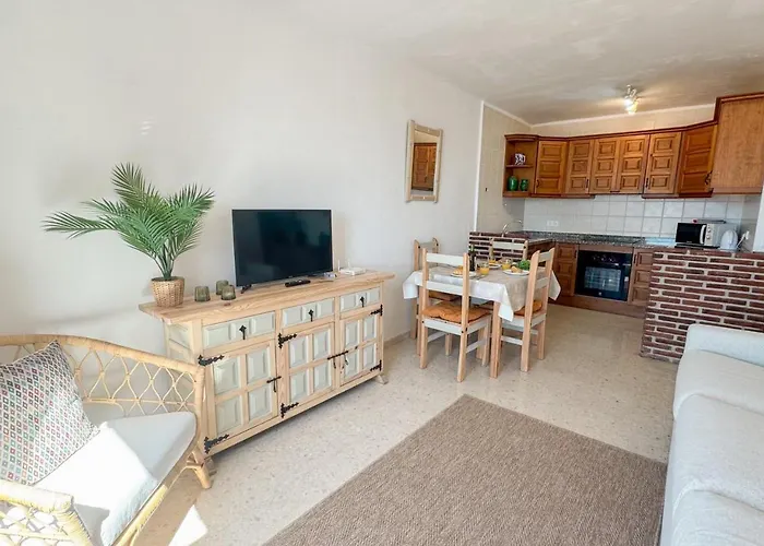 La Casa Croft شقة نيرخا